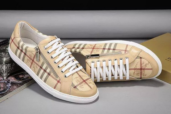 Burberry Fashion Men Sneakers--089